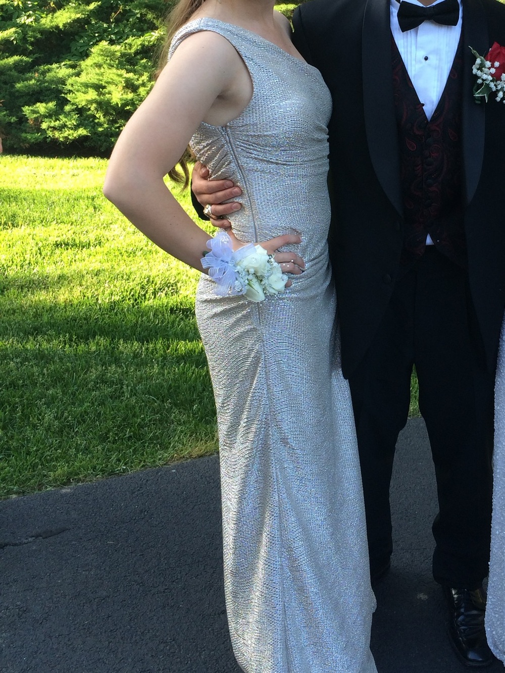 Light Gold One-Shoulder Ruched Evening Dress - Picture 4 of 4